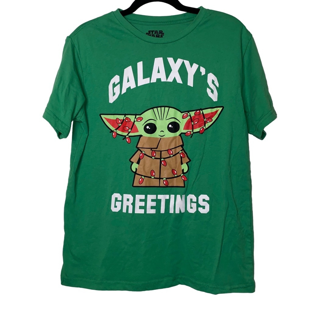 Star Wars Baby Yoda Christmas Holiday ‘Galaxy’s Greetings’ T-Shirt, Small, Green